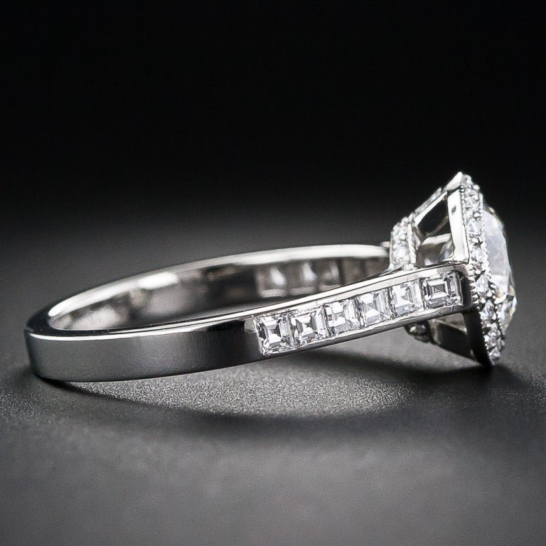 Contemporary Tiffany & Co 1.00 Carat Diamond Center Engagement Ring