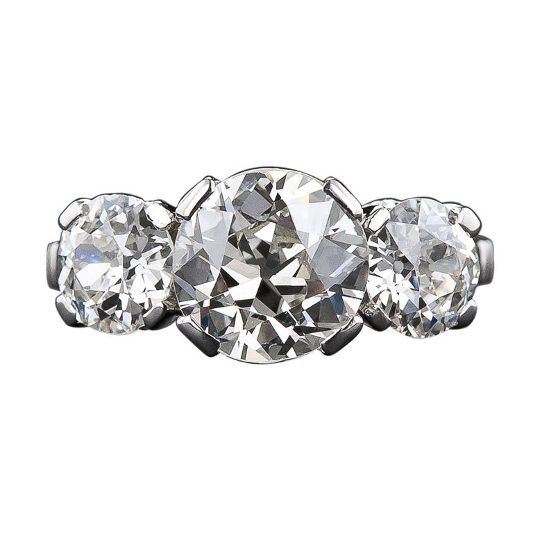 4.35 Carat Total Weight Diamond Three-Stone Ring For Sale