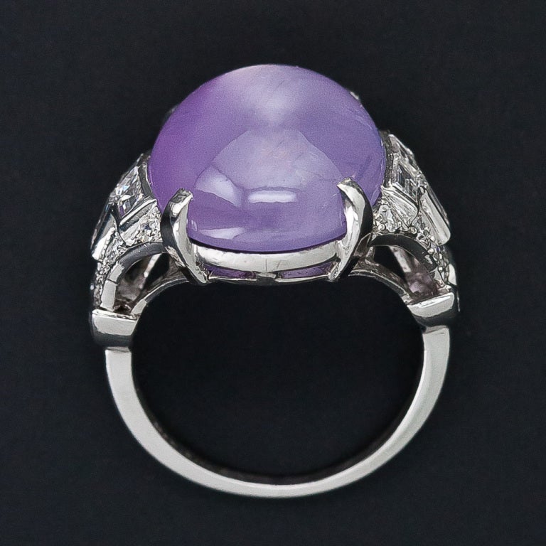 Women's 18.50 Carat Lavender Star Sapphire Art Deco Platinum Diamond Ring