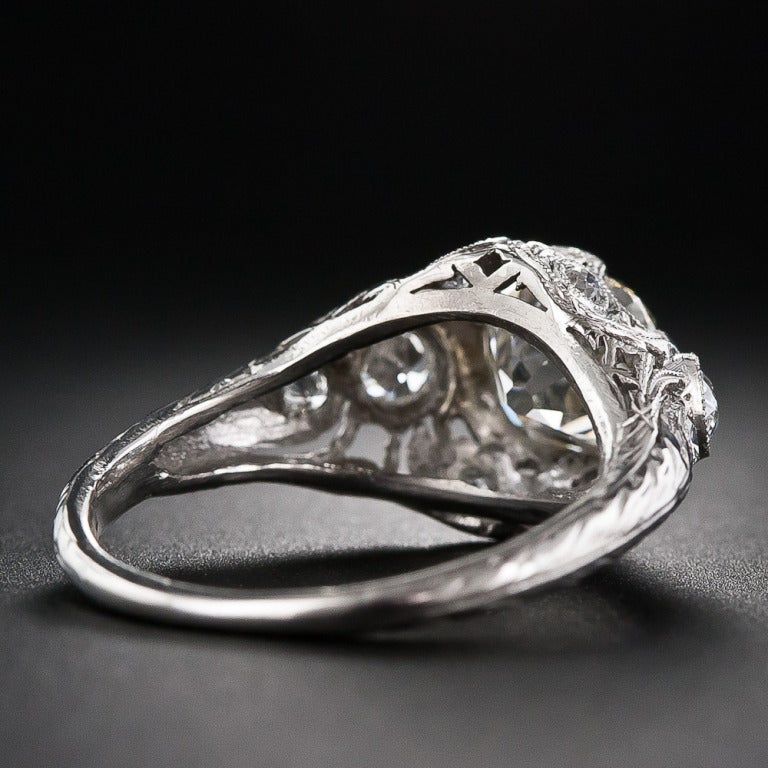 2.02 Carat Vintage Diamond Engagement Ring In Good Condition For Sale In San Francisco, CA