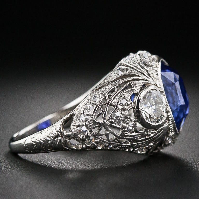 Art Deco 3.80 Carat Ceylon Sapphire and Diamond Ring In Good Condition In San Francisco, CA