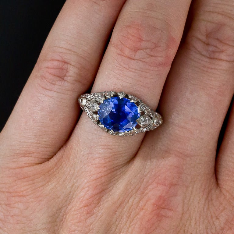 3.23 Carat Sapphire and Diamond Edwardian Ring 1