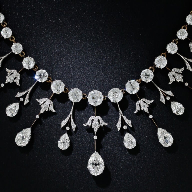 Extraordinary Edwardian Diamond Fringe Necklace In Excellent Condition For Sale In San Francisco, CA