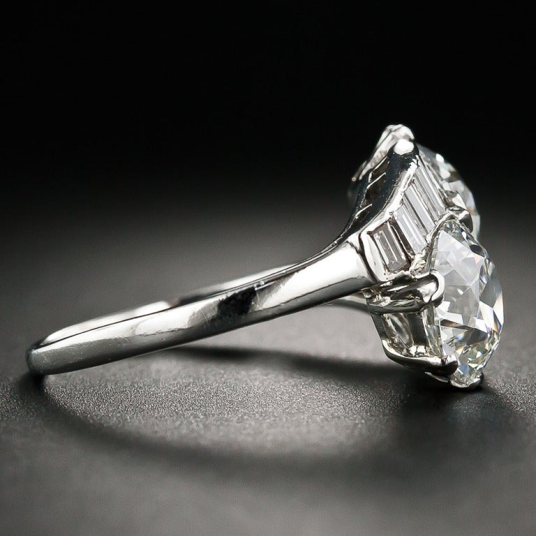 Art Deco Twin Diamond Ring in Platinum