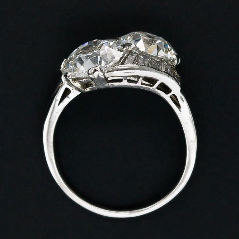 Twin Diamond Ring in Platinum In Excellent Condition In San Francisco, CA