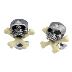 DEAKIN & FRANCIS Silver Skull & Cross Bone Cufflinks