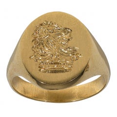 A yellow Gold Signet Ring, 1910ca