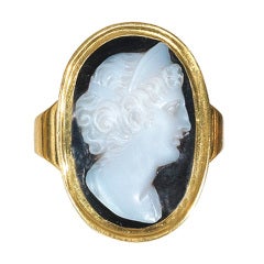 An Early 19th Century Gold, Agate Cameo Ring