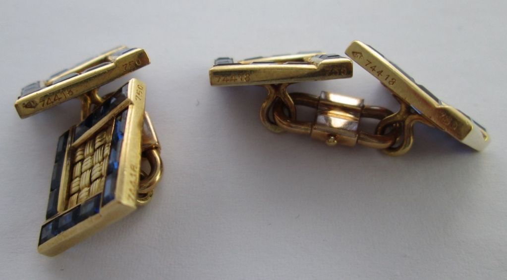 PLEASE NOTE: OUR PRICE IS FULLY INCLUSIVE OF SHIPPING, IMPORTATION TAXES & DUTIES

the sapphire cufflinks each designed as a textured gold woven square to the calibré-cut sapphire frame 1.4 cm diameter, with French assay mark for gold