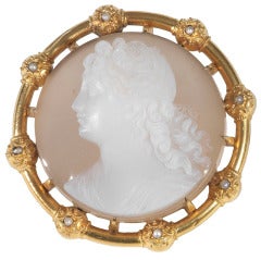 A 19th Century Hardstone Cameo and Seed Pearl  Brooch/Pendant