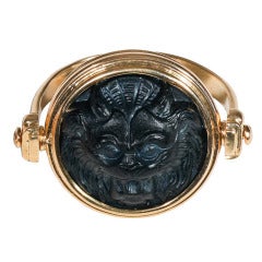 Antique Gold Rare Double-Face Jet Black Cameo Ring Late 19th Century