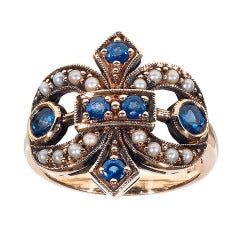 A Pearl Sapphire Yellow Gold Ring