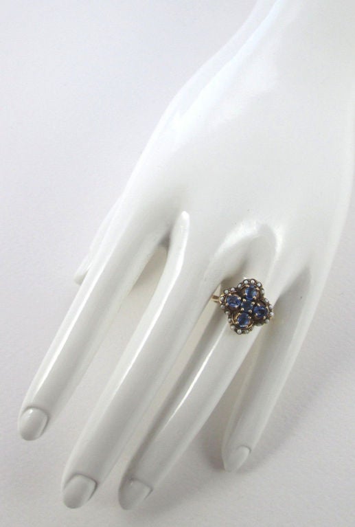 A Pearl Sapphire Yellow Gold Ring