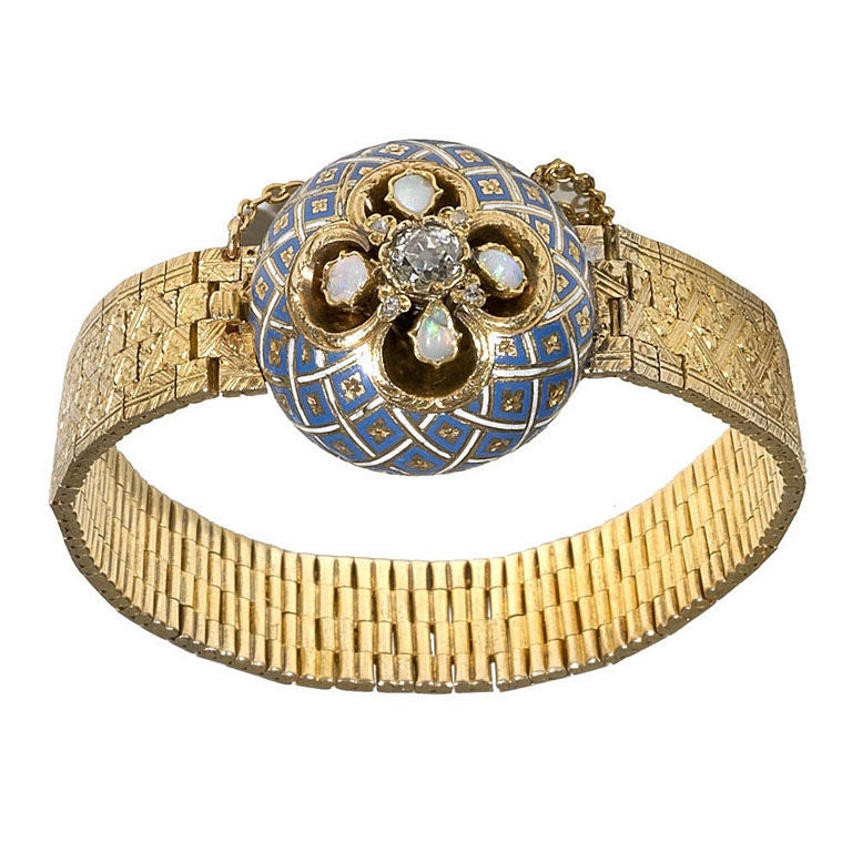 Victorien Bracelet Nicholas I en or, diamants et émail, Russie, 1843 en vente