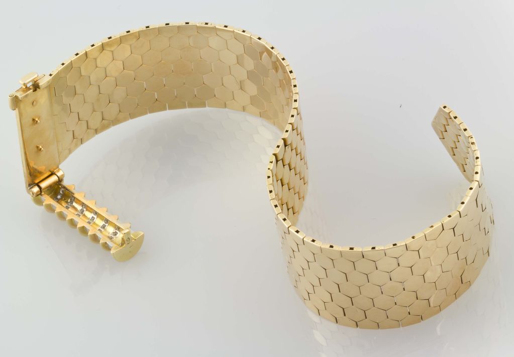 FRENCH Retro 18k Gold Diamond Honeycomb Buckle Bracelet 4