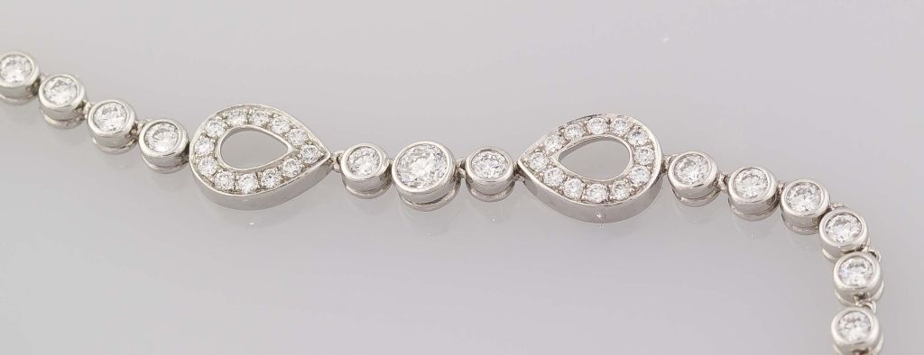 Women's TIFFANY & CO. Morganite Briole Platinum Diamond Necklace Pendant