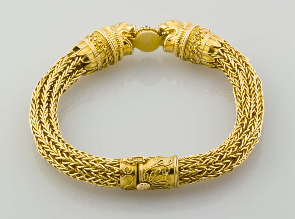 VAN CLEEF & ARPELS Etruscan Revival 18K Gold Emerald Bracelet 1