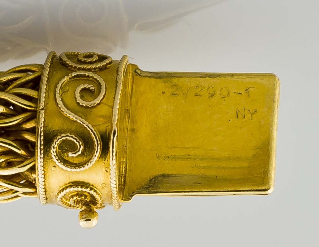 VAN CLEEF & ARPELS Etruscan Revival 18K Gold Emerald Bracelet 6