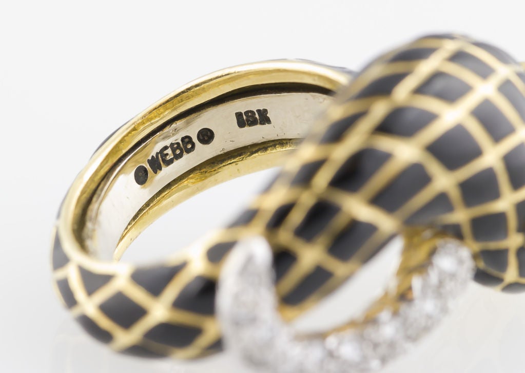 David Webb Enamel Diamond Gold Platinum Snake Ring  In Excellent Condition In New York, NY