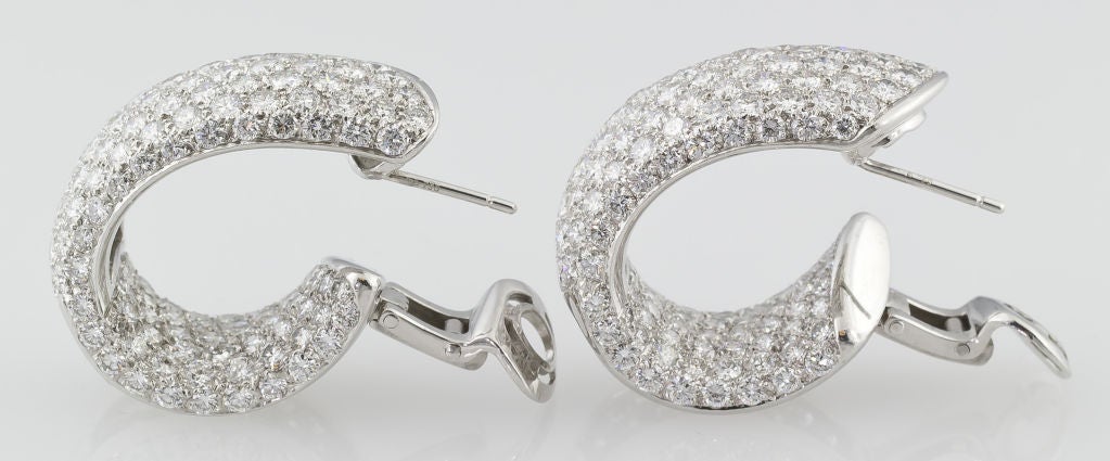 Contemporary CARTIER LAKARDA Diamond Hoop Earrings