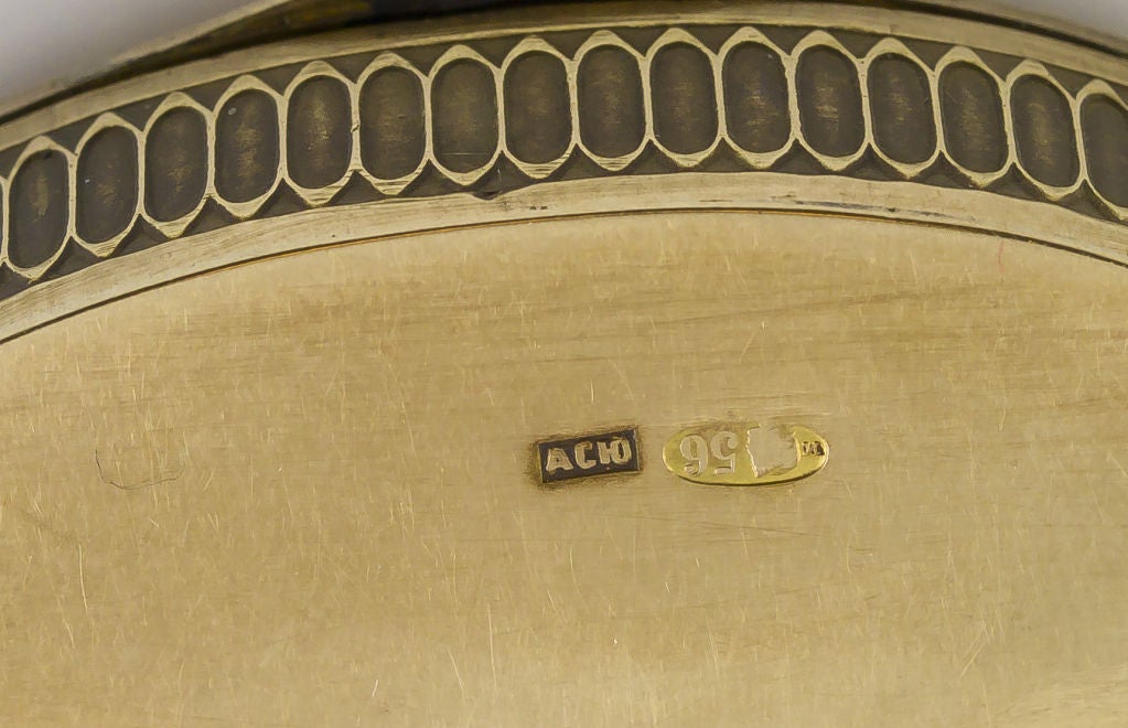 Russian Art Nouveau Gold Enamel Pill Box For Sale 3