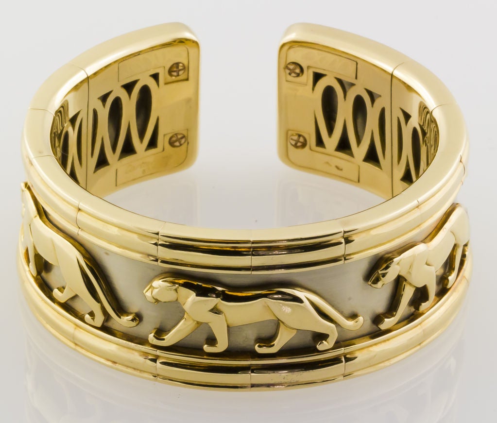 Impressive 18K white and yellow gold cuff bracelet from the 