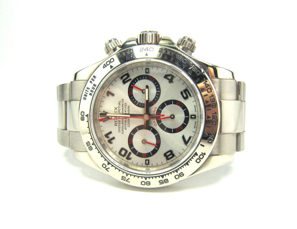 Very refined and classic contemporary 18K White Gold Rolex Daytona Oyster Perpetual Chronograph. Water resistant to 100m/330ft. 40mm white gold case with Oysterlock bracelet with deployment buckle. Scratch resistant sapphire chrystal. Automatic