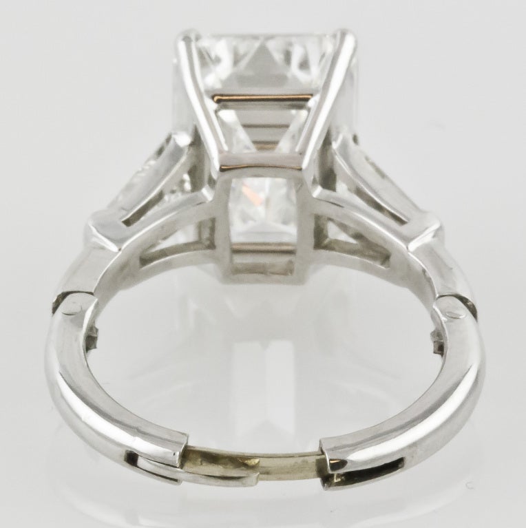IMPORTANT 7.29cts H-VVS1 Emerald-Cut Diamond Platinum Ring 4