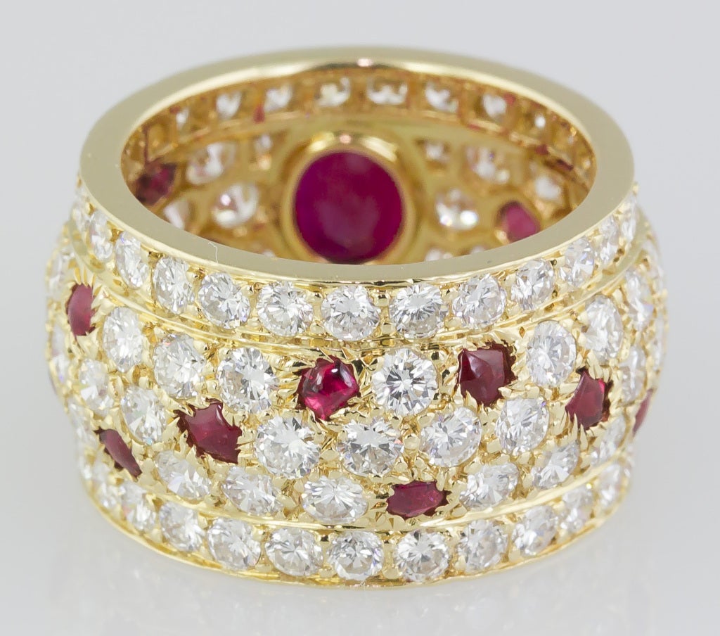 CARTIER PANTHERE Diamond Ruby and Gold Band 1
