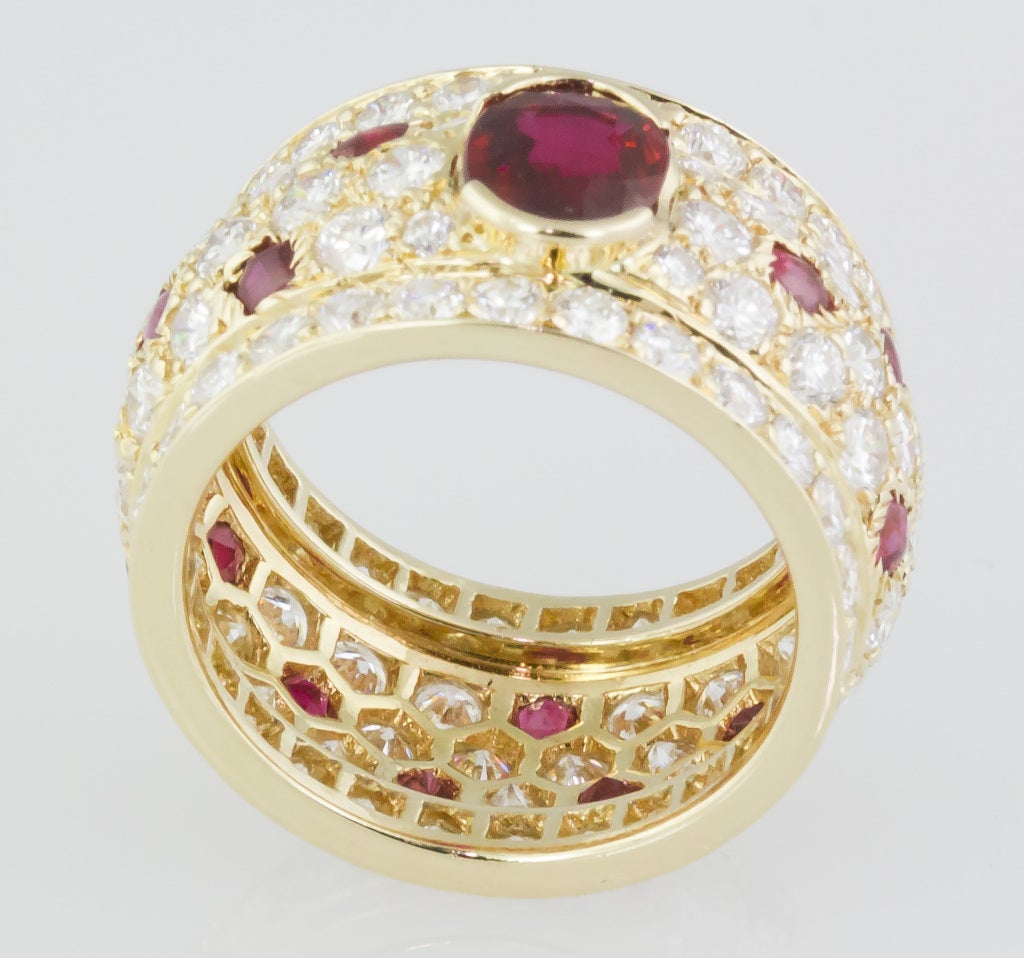 CARTIER PANTHERE Diamond Ruby and Gold Band 2