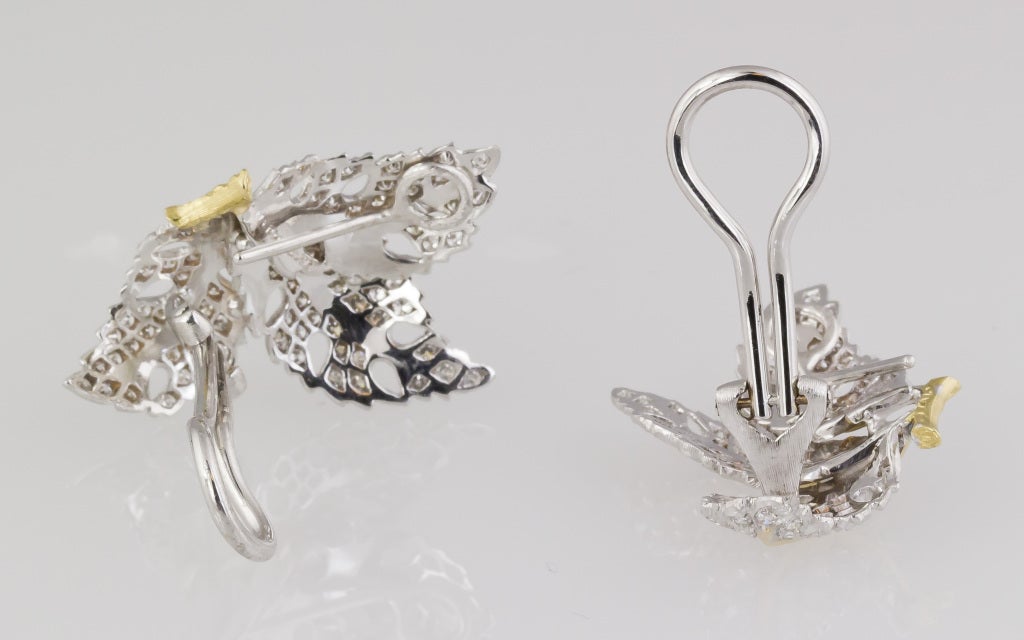 MARIO BUCCELLATI  Diamond and Two-Tone Gold Leaf Earrings 3