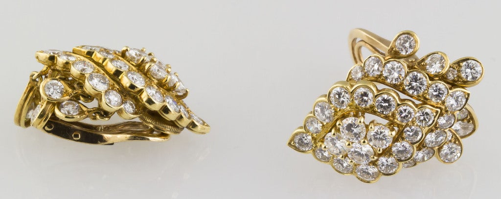 Women's Van Cleef & Arpels Diamond Gold Dangle Earrings