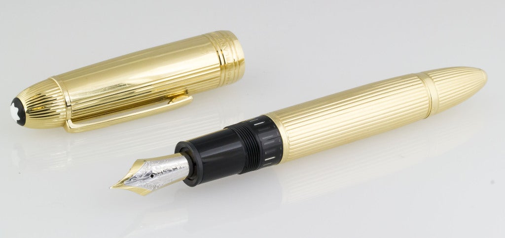 Handsome and impressive 18K yellow gold fountain pen, size 149, from the 