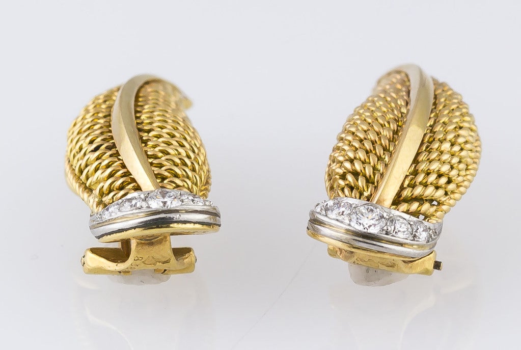 STERLE Retro Diamond & Gold Leaf Earrings
