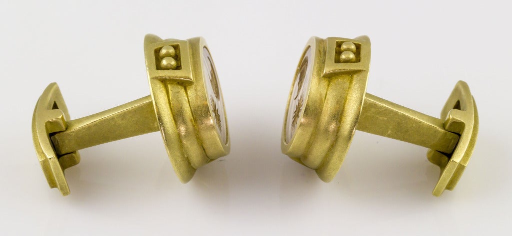 Bold 18K green gold in taglio cufflinks by Kieselstein-Cord. They feature the signature Kieselstein 