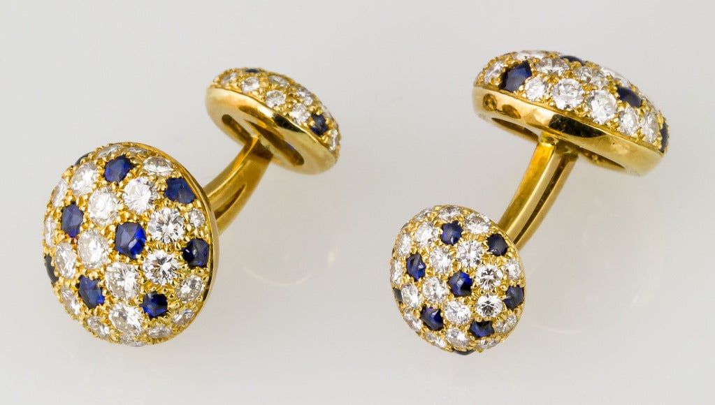 Very rare 18K yellow gold, diamond and sapphire cufflink and stud tuxedo set from the 