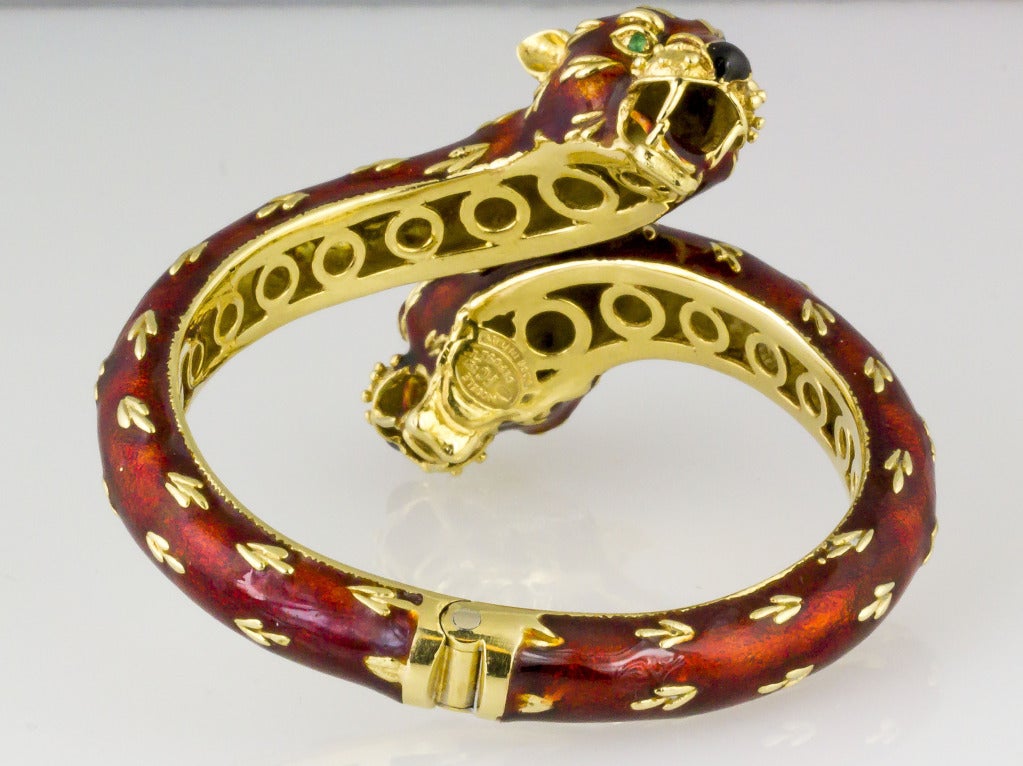 Contemporary Frascarolo Red Enamel Emerald Eye Gold Double Panther Head Bangle Bracelet