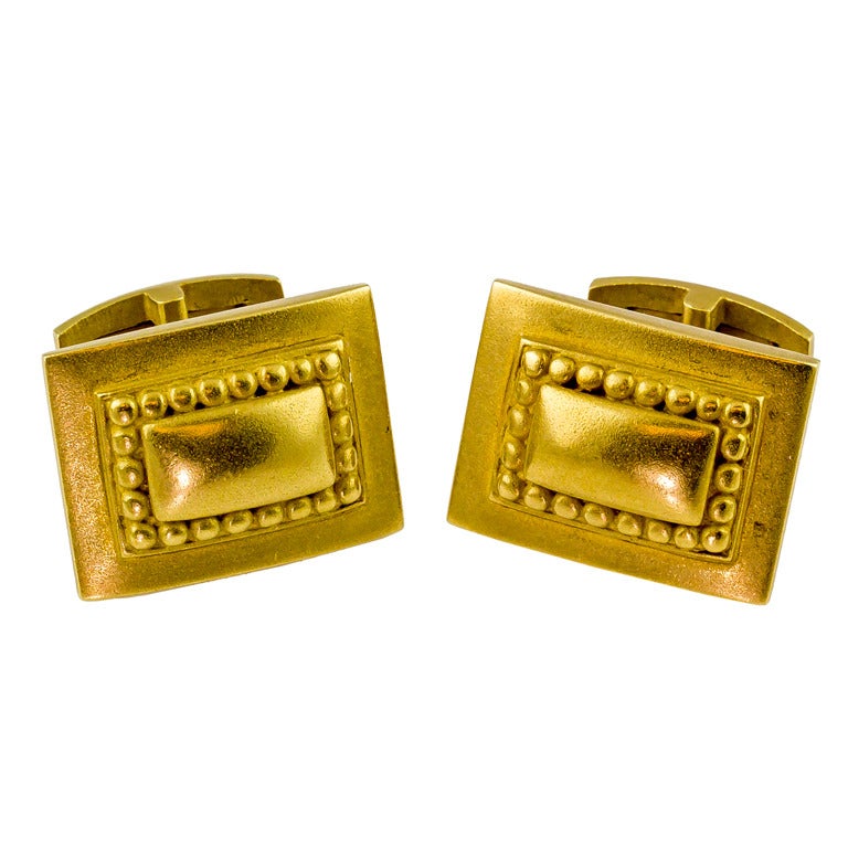 Kieselstein-Cord Gold Shield Cufflinks