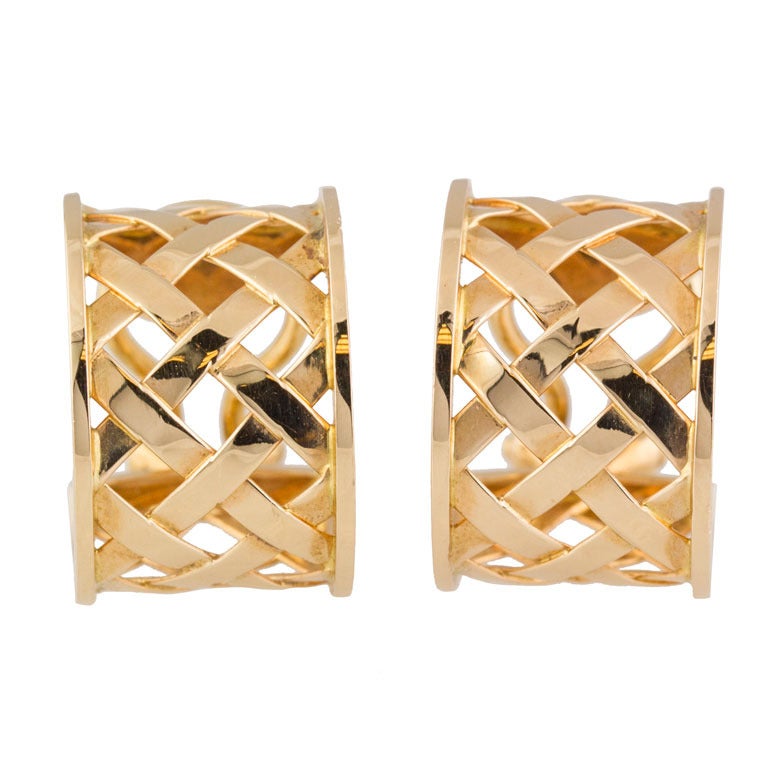 VERDURA Rose Gold Criss Cross Hoop Earrings at 1stDibs
