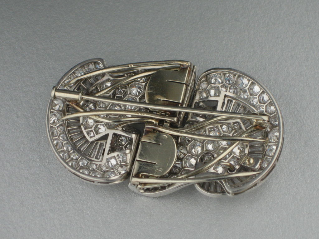 FRENCH Deco Platinum 18.0cts Diamond Double-Clip Brooch 1