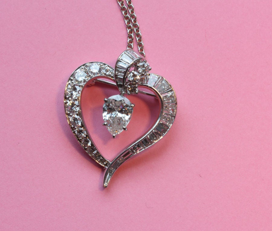 HARRY WINSTON Diamond Heart Pendant In Excellent Condition In Amsterdam, NL