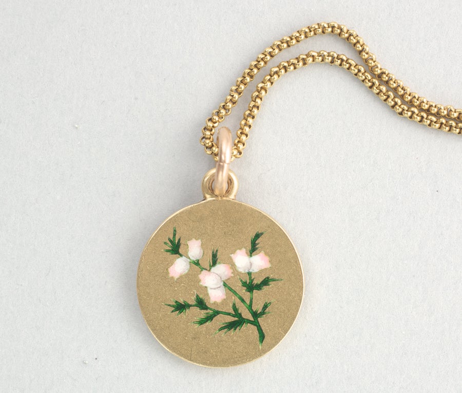 CHILD & CHILD Lucky Heather Pendant