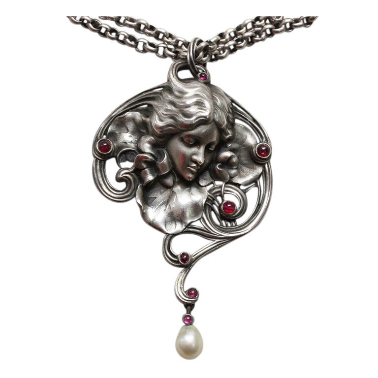 Antoine Beaudouin silver Art Nouveau pendant 'Modesty'