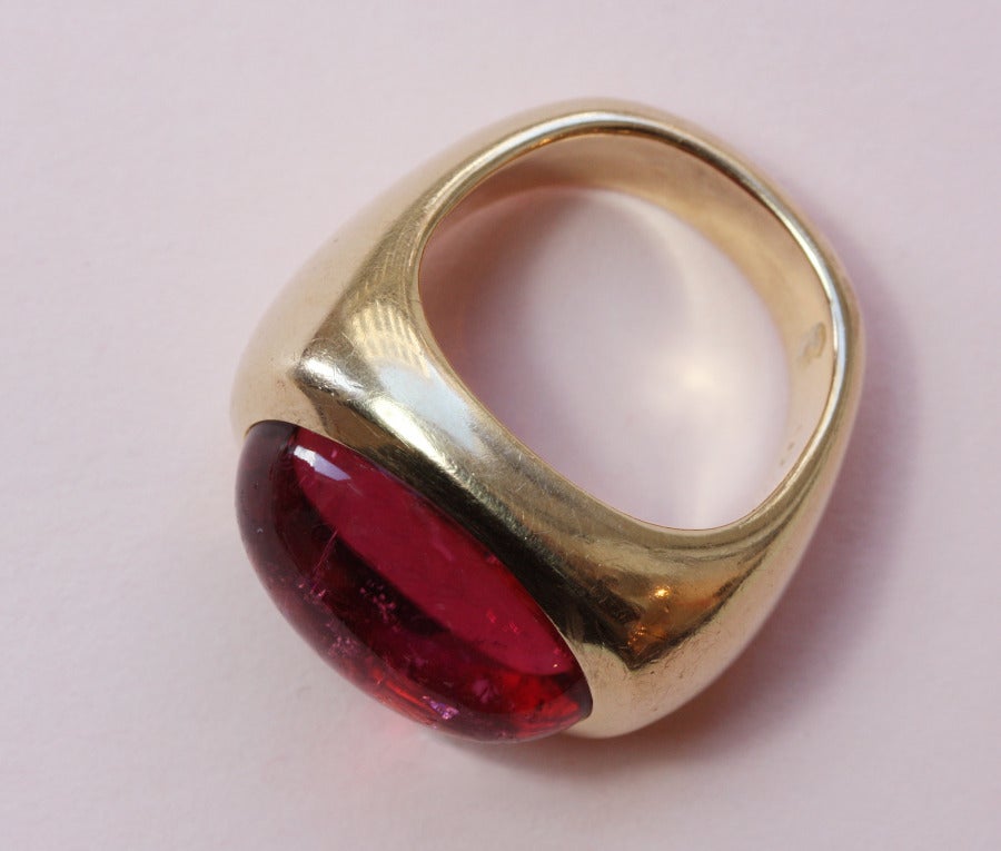 Rubellite Gold Ring In Excellent Condition In Amsterdam, NL