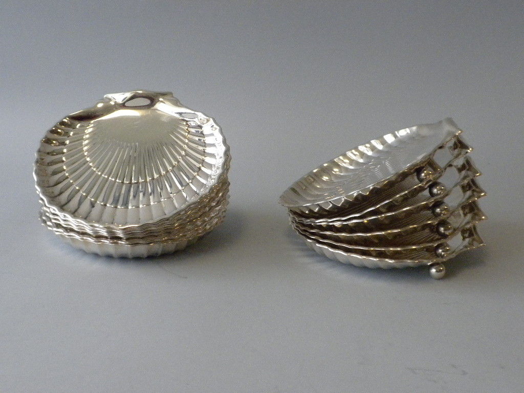 12 GORHAM MFG. CO. Sterling Hors d'Oeuvres Plates, 1940s & 1950s