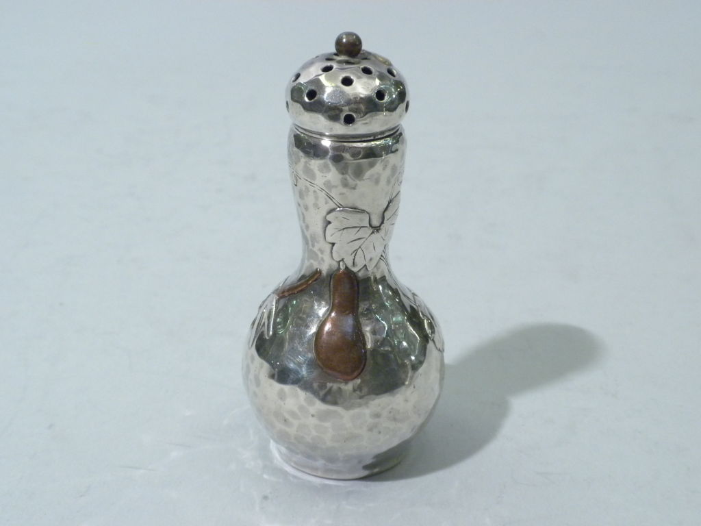 Women's or Men's TIFFANY & CO. Sterling Mixed Metals Salt & Peppers Circa 1878