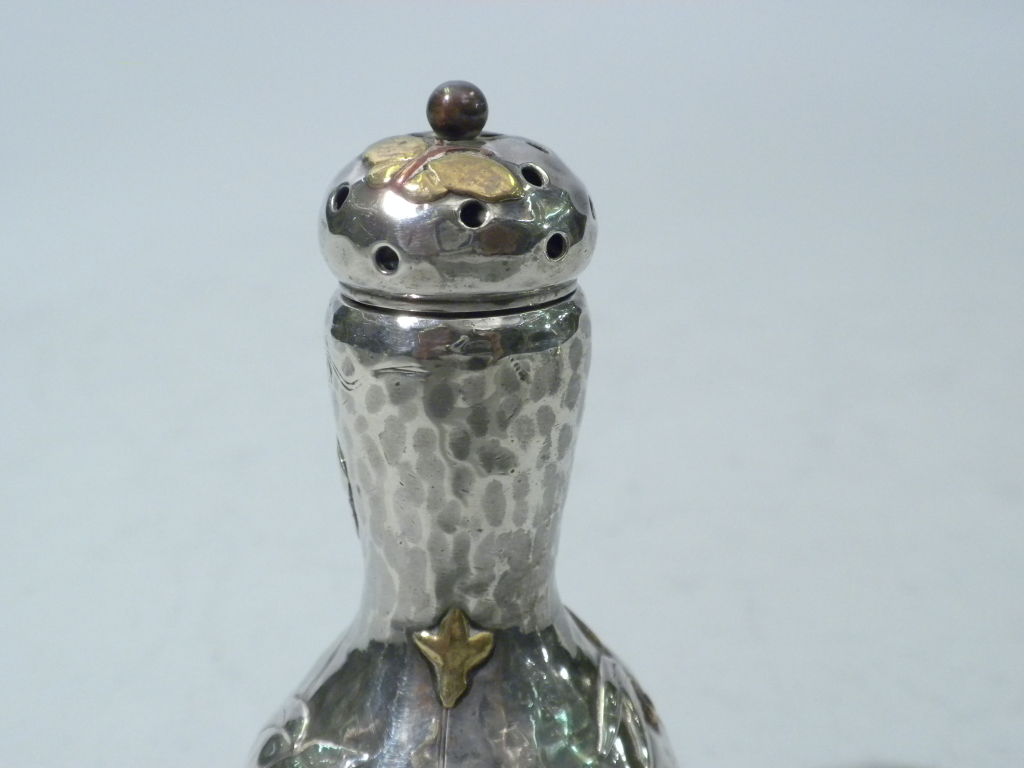 TIFFANY & CO. Sterling Mixed Metals Salt & Peppers Circa 1878 4