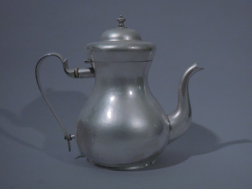 Buccellati Sterling Silver Tea and Coffee Set In Excellent Condition In New York, NY