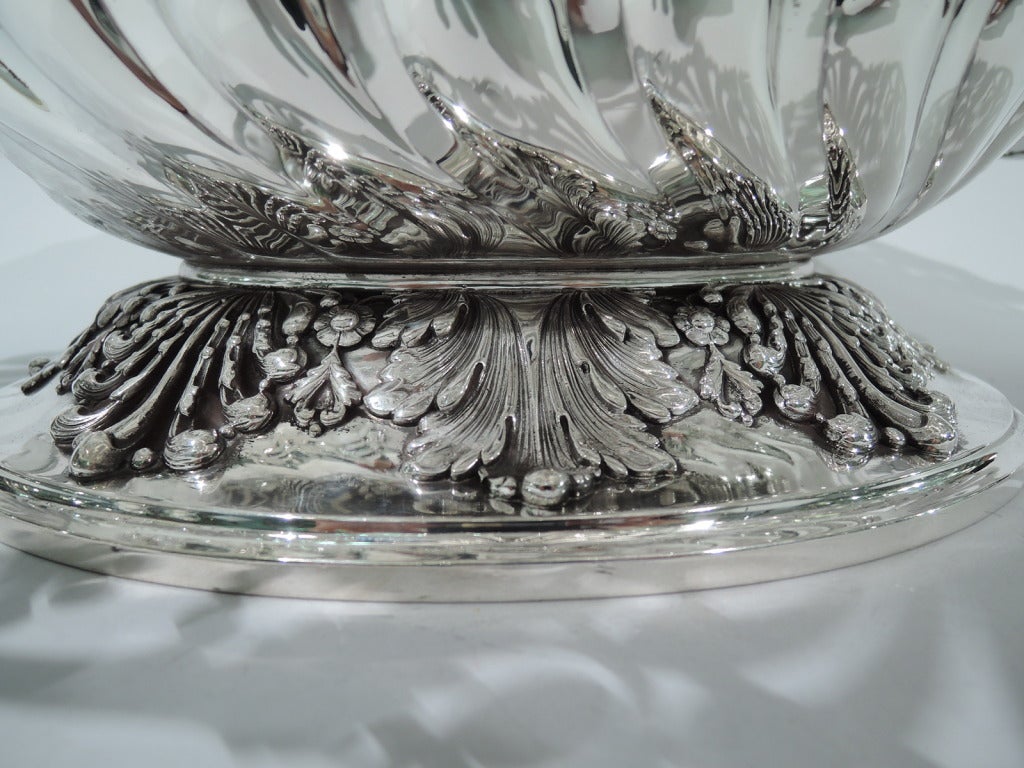 Tiffany Centerpiece Bowl - Large & Heavy - American Sterling Silver - C 1905 4