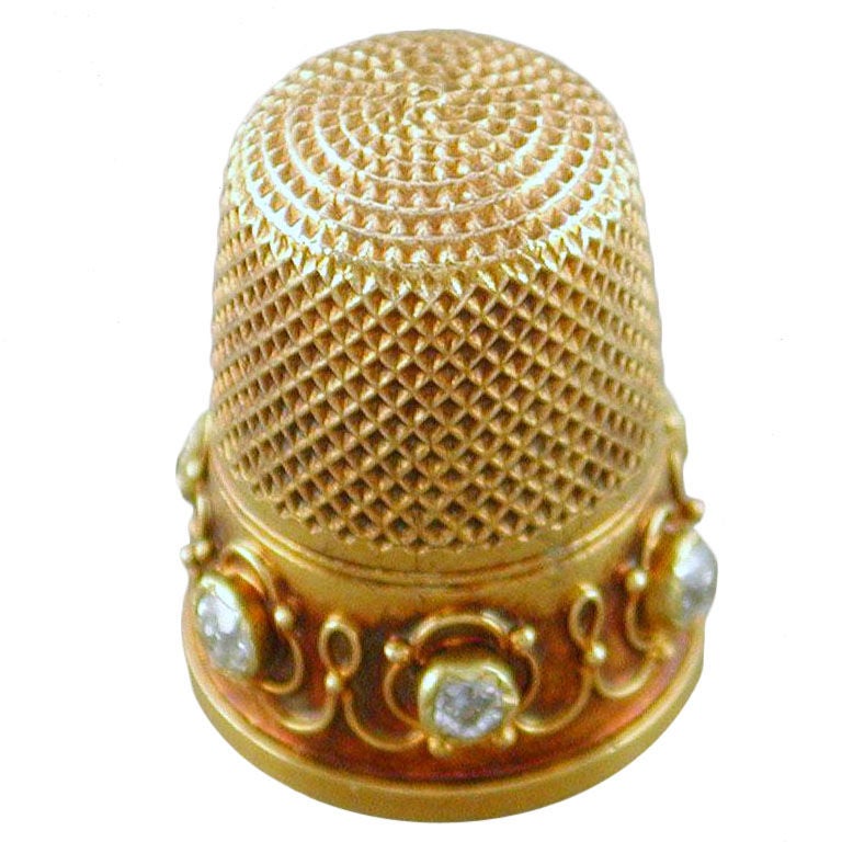 antique, diamond-accented gold thimble with case For Sale